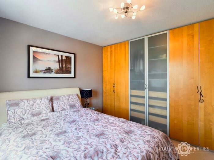 4 Bedroom Terraced House To Rent In Kelbys, Welwyn Garden City, AL7