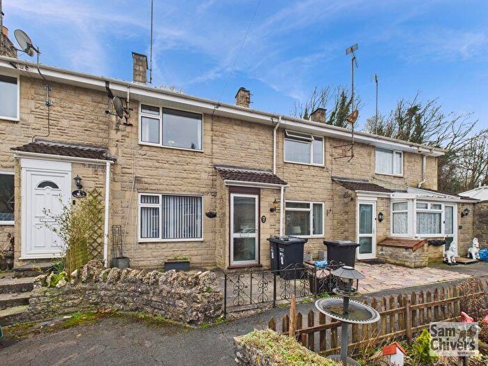2 Bedroom Terraced House For Sale In Underhill, Radstock, BA3