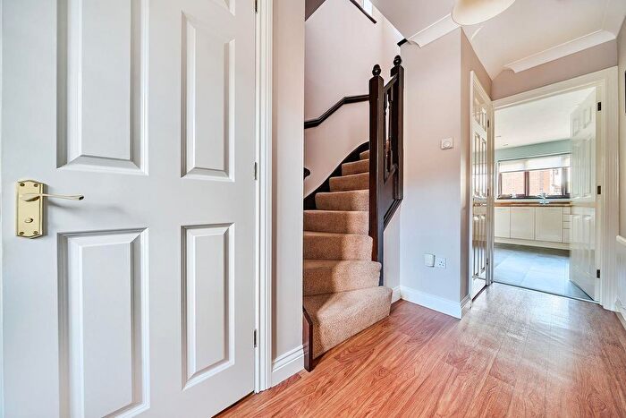 4 Bedroom Detached House For Sale In Avocet Way, Waterlooville, PO8