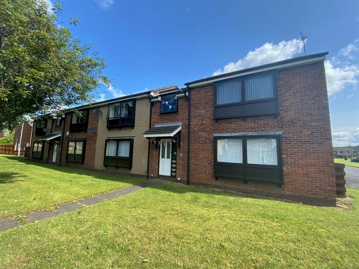 1 Bedroom Flat For Sale In Bradley Close, Ouston, Chester Le Street, DH2