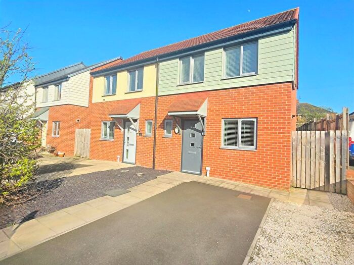 2 Bedroom Property For Sale In Iris Grove, Darlington, DL1