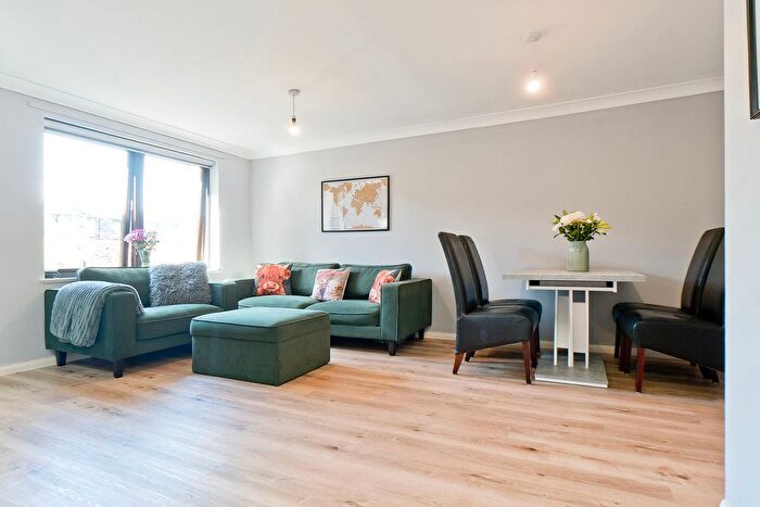 2 Bedroom Flat For Sale In / New Orchardfield, Leith, Edinburgh, EH6