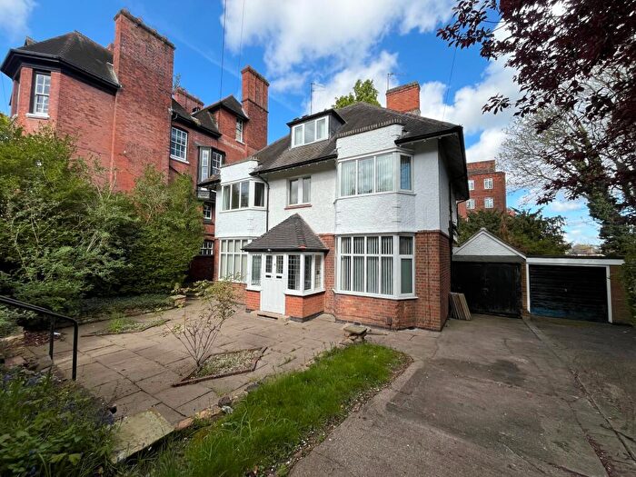4 Bedroom Flat To Rent In Albert Road, Stoneygate, Leicester, LE2