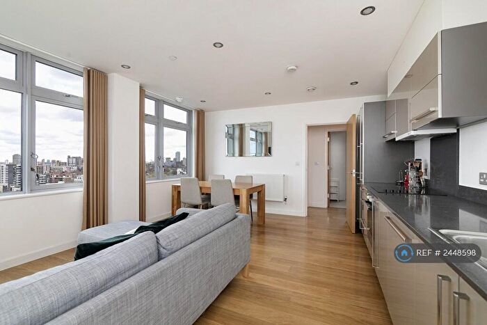 3 Bedroom Flat To Rent In Iona Tower, Limehouse, E14