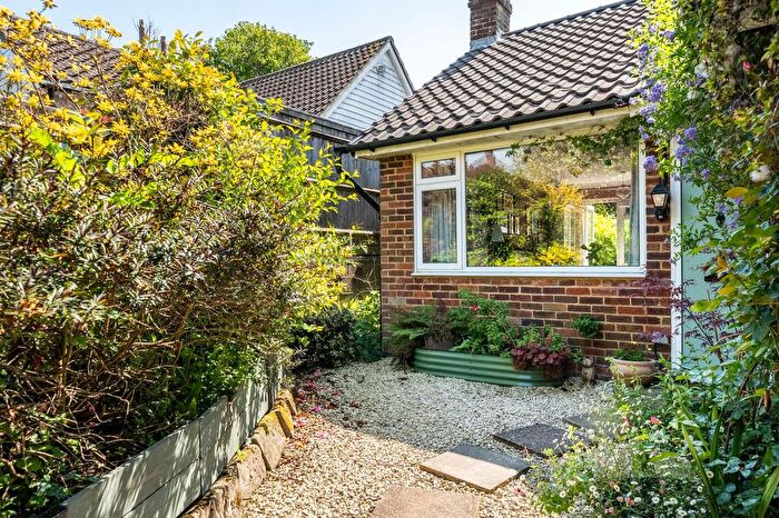 2 Bedroom Detached Bungalow For Sale In Highview Road, Broad Oak, TN21