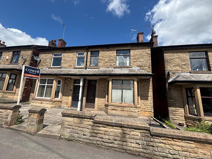 4 Bedroom Terraced House For Sale In Edenfield Road, Passmonds, Rochdale, OL11