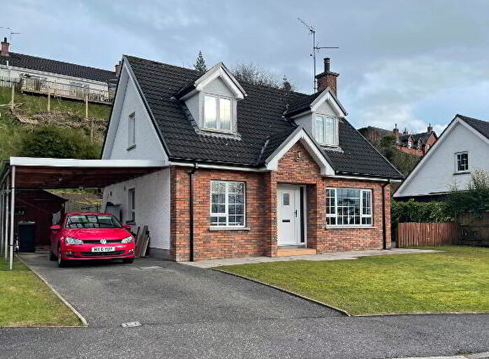 3 Bedroom Detached Bungalows For Sale In Hollybank, Lisnaskea, BT92