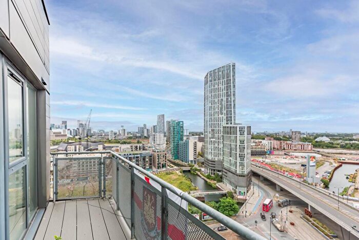 1 Bedroom Flat To Rent In Taylor Place, , Bow, London, E3
