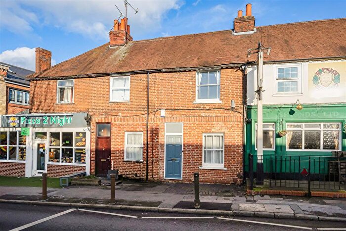 2 Bedroom Terraced House For Sale In Southampton Street, Reading, RG1