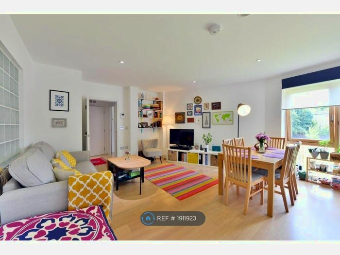 1 Bedroom Flat To Rent In Aumbrey Apartments, London, E9