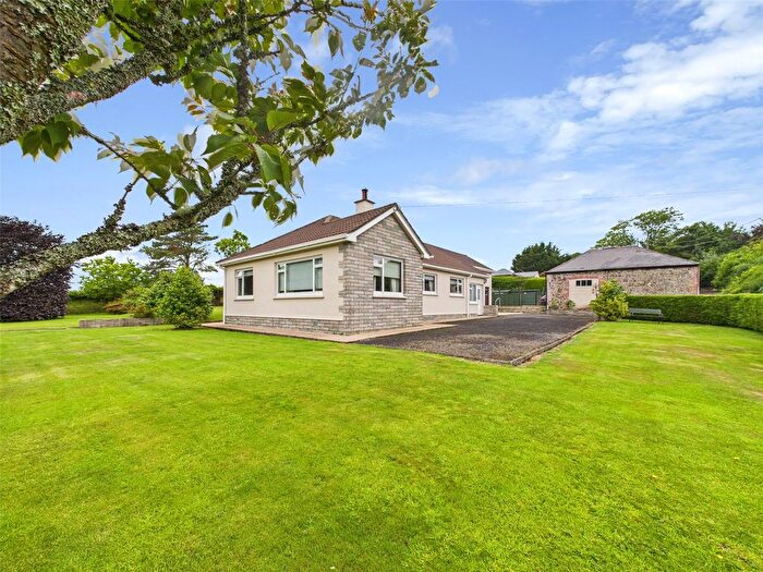 3 Bedroom Bungalow For Sale In Holsworthy, Devon, EX22