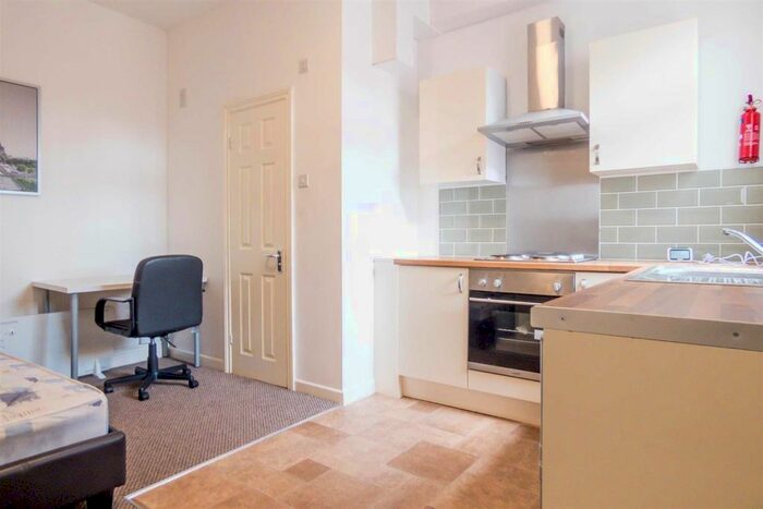 Studio To Rent In Holyhead Road, Coundon, Coventry, CV1