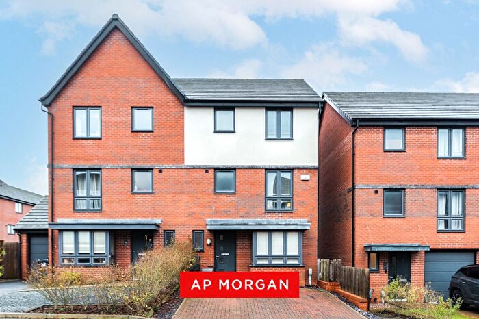 4 Bedroom Semi Detached House For Sale In Ambassador Avenue, Birmingham, West Midlands, B31