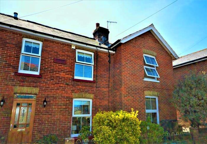 1 Bedroom Flat To Rent In George Street, Sandown, PO36