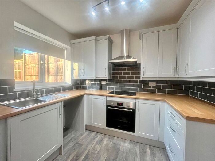 3 Bedroom Property To Rent In Barton Lane, Barrow-Upon-Humber, DN19