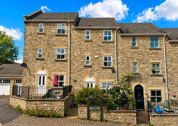 4 Bedroom Detached House For Sale In Henley Way, Frome, BA11