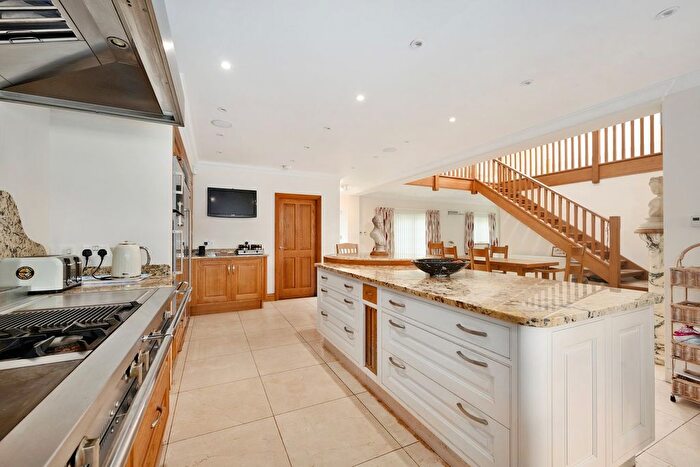 5 Bedroom Detached House For Sale In Rye Hill, Playden, TN31