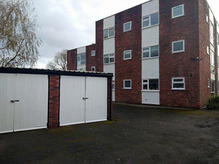 1 Bedroom Flat To Rent In Shanklin House Shanklin Close Chorlton Manchester, M21