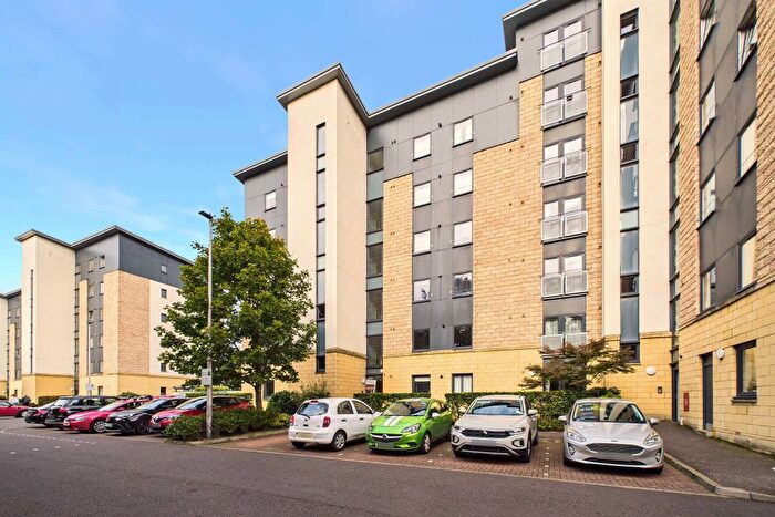 2 Bedroom Flat For Sale In Flat, Thorntreeside Edinburgh, EH6