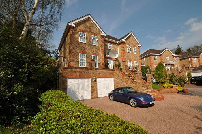 5 Bedroom House To Rent In Allen House Park, Woking, Surrey, GU22