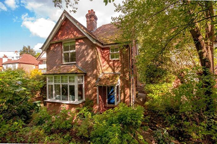 3 Bedroom Detached House For Sale In Marley Lane, Haslemere, GU27