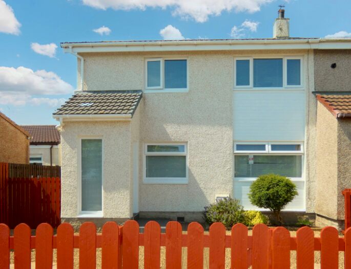 3 Bedroom End Of Terrace House To Rent In Harley Place, Saltcoats, Ayrshire, KA21
