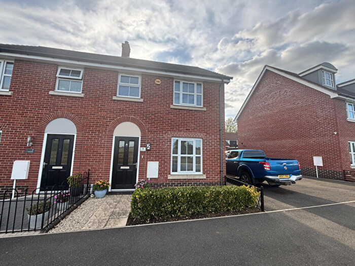 3 Bedroom Semi-Detached House For Sale In Brooke Way, Stowmarket, Suffolk, IP14