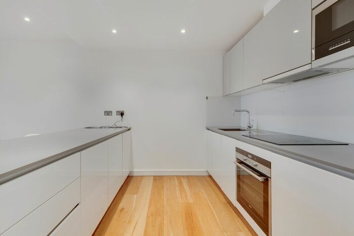 2 Bedroom Flat To Rent In Camley Street, London, N1C