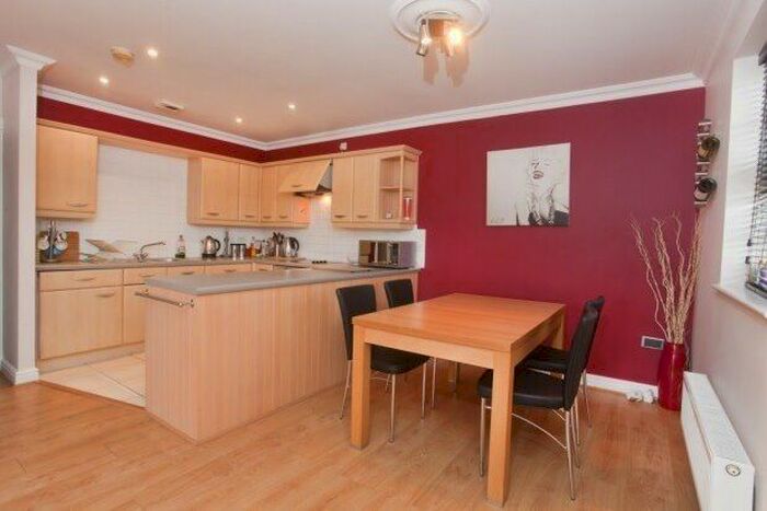 2 Bedroom Flat To Rent In Phoenix Boulevard, York, YO26