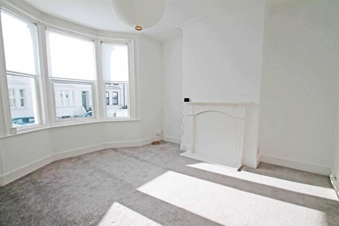 1 Bedroom Flat To Rent In Goldstone Road, Hove, BN3