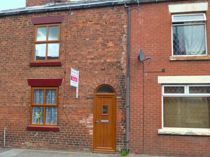 2 Bedroom Cottage To Rent In The Green, Eccleston, Chorley, PR7