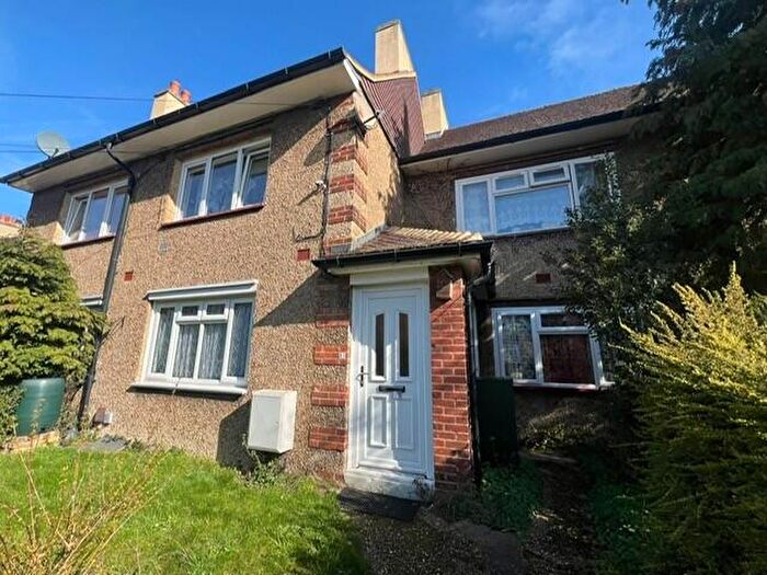 2 Bedroom Apartment To Rent In Shortstown, MK42