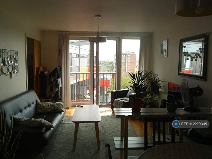 1 Bedroom Flat To Rent In Adelaide Wharf, London, E2
