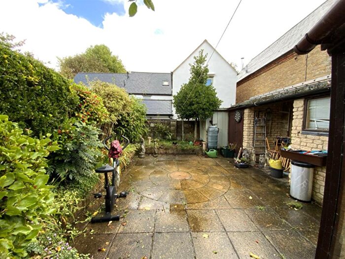 2 Bedroom Detached House For Sale In High Street, Whittlebury, Towcester, NN12