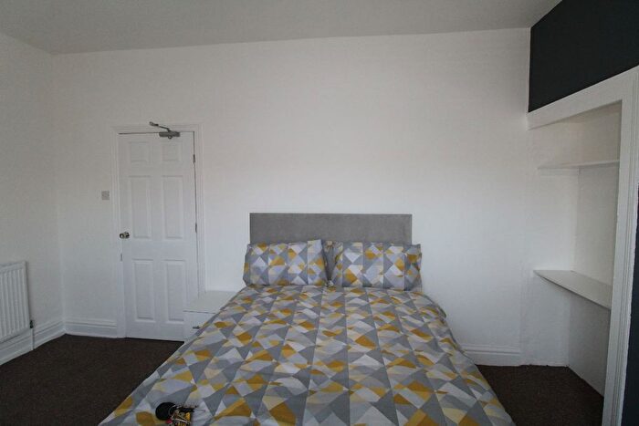 4 Bedroom Terraced House To Rent In Worthing Street, Hull, HU5