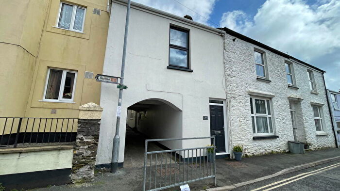 1 Bedroom Flat For Sale In Fore Street, Bere Alston, PL20