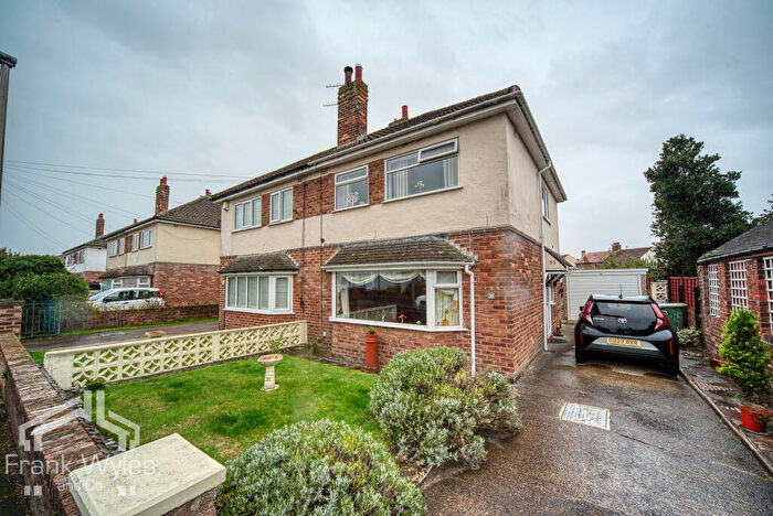 3 Bedroom Semi-Detached House For Sale In Birkdale Avenue, Lytham St. Annes, Lancashire, FY8