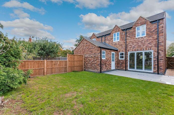 3 Bedroom Detached House For Sale In The Old Bowling Green Close, Cold Ashby, Northamptonshire, NN6