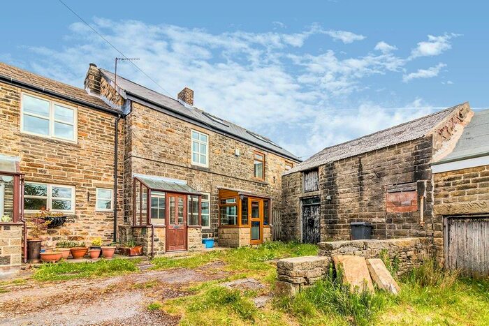 4 Bedroom Terraced House To Rent In Nethergate, Stannington, Sheffield, South Yorkshire, S6