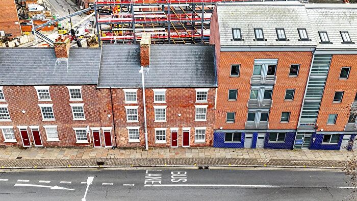 8 Bedroom Town House For Sale In Mansfield Road, Nottingham, Nottinghamshire, NG1