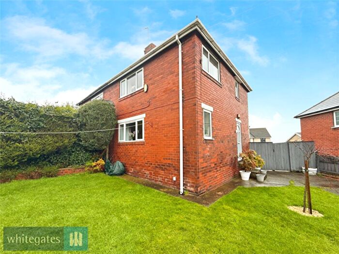 3 Bedroom Semi Detached House For Sale In Bruce Avenue, Barnsley, S70