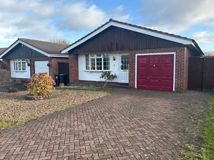 3 Bedroom Detached Bungalow For Sale In Meadow Way, Groby, Leicester, LE6