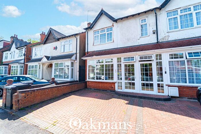 6 Bedroom Semi Detached House For Sale In Springfield Road, Birmingham, B13