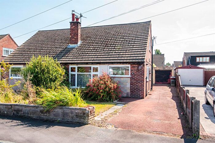 3 Bedroom Semi-Detached Bungalow For Sale In Outram Way, Preston, PR5