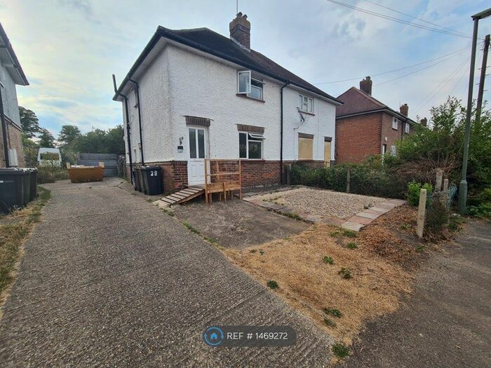 2 Bedroom Semi-Detached House To Rent In Cypress Road, Guildford, GU1