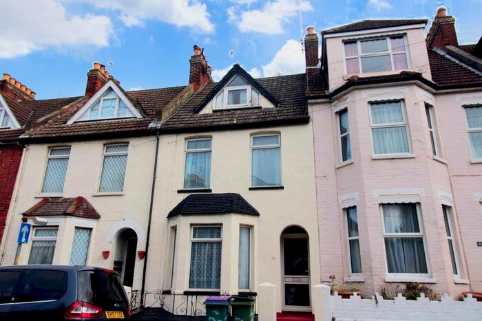 4 Bedroom Terraced House To Rent In Bradstone Avenue, Folkestone, CT19