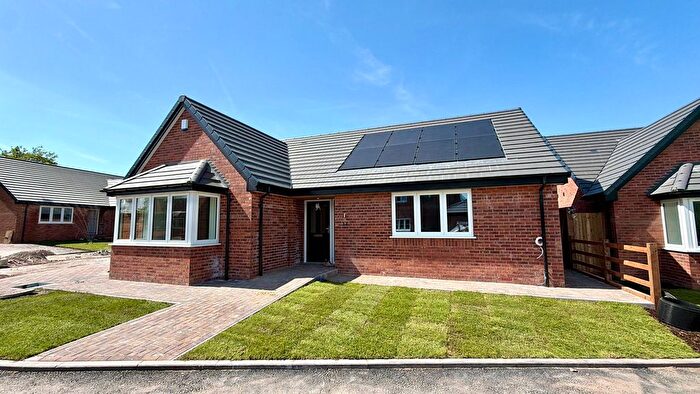 3 Bedroom Detached Bungalow For Sale In Lyttleton Gate, Studley, Warwickshire, B80