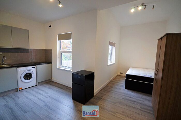 1 Bedroom Studio To Rent In Gloucester Street, Coventry, CV1