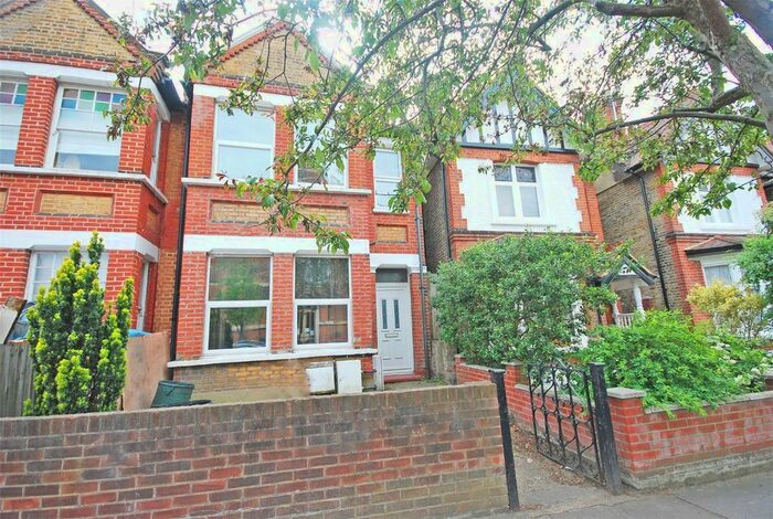 2 Bedroom Maisonette To Rent In Campbell Road, Twickenham, TW2