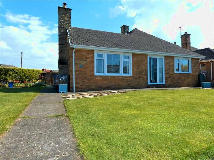 2 Bedroom Detached Bungalow For Sale In 683 Devonshire Road, Bispham
